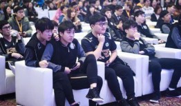 圈内大咖爆料uzi,圈内大咖揭秘电竞王者背后的故事