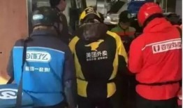 武汉爆料外卖员事件视频,真相与争议交织的街头冲突