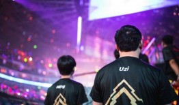 圈内大咖爆料uzi,圈内大咖揭秘电竞王者背后的故事